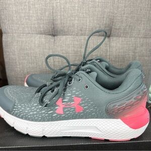 S03. Under Armour Charged Rogue 2 Running Shoes - Women’s US 9.5/EU41